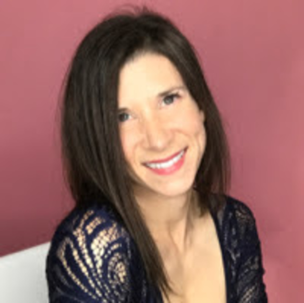 Meet your Posher, Abbey